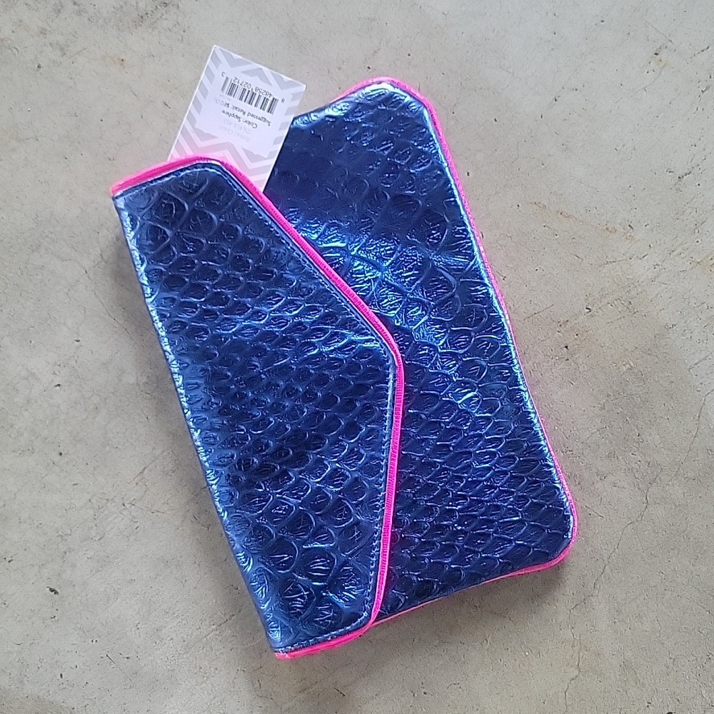 Deux Lux Bellini Clutch
